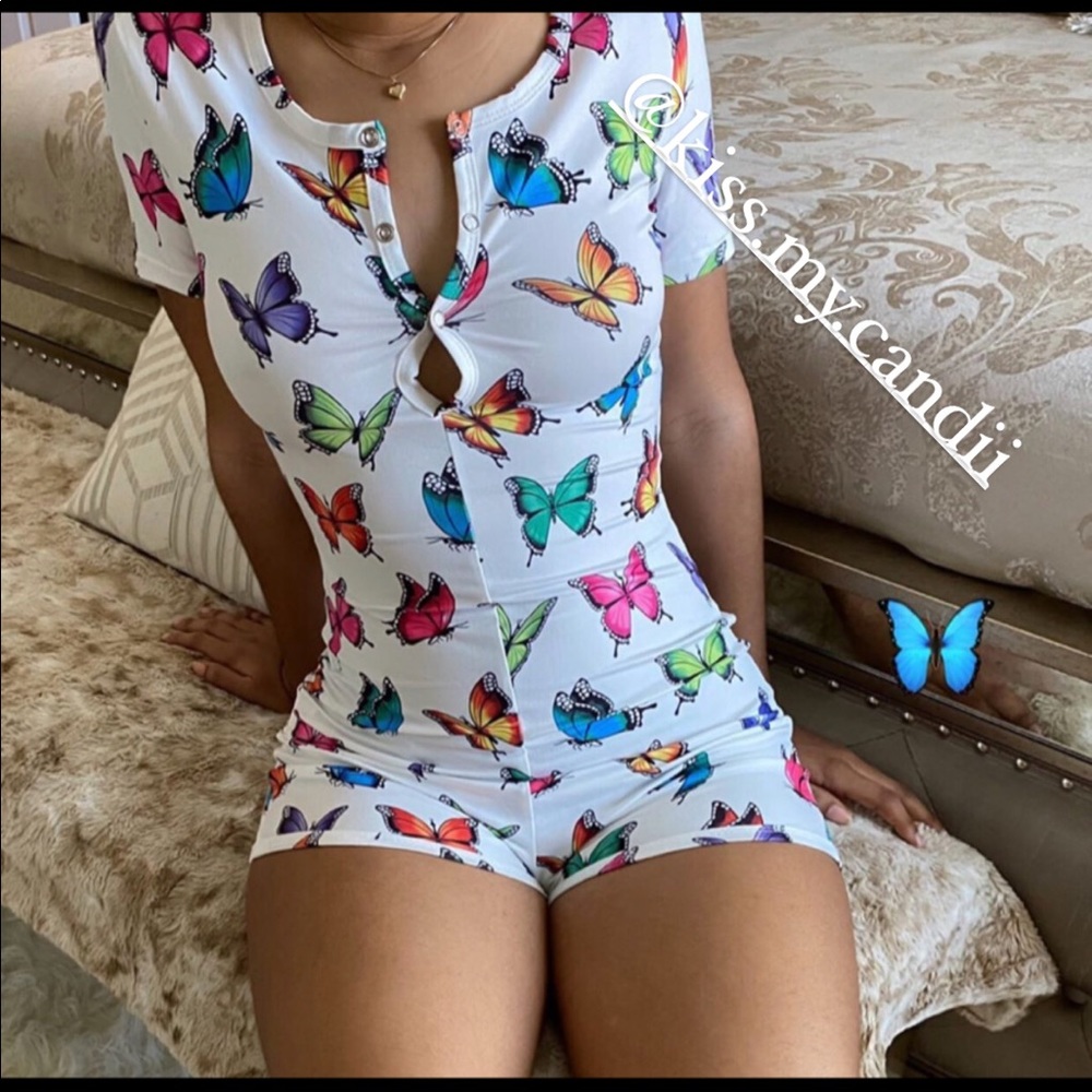 Give me Butterflies Onesie 🦋🍭